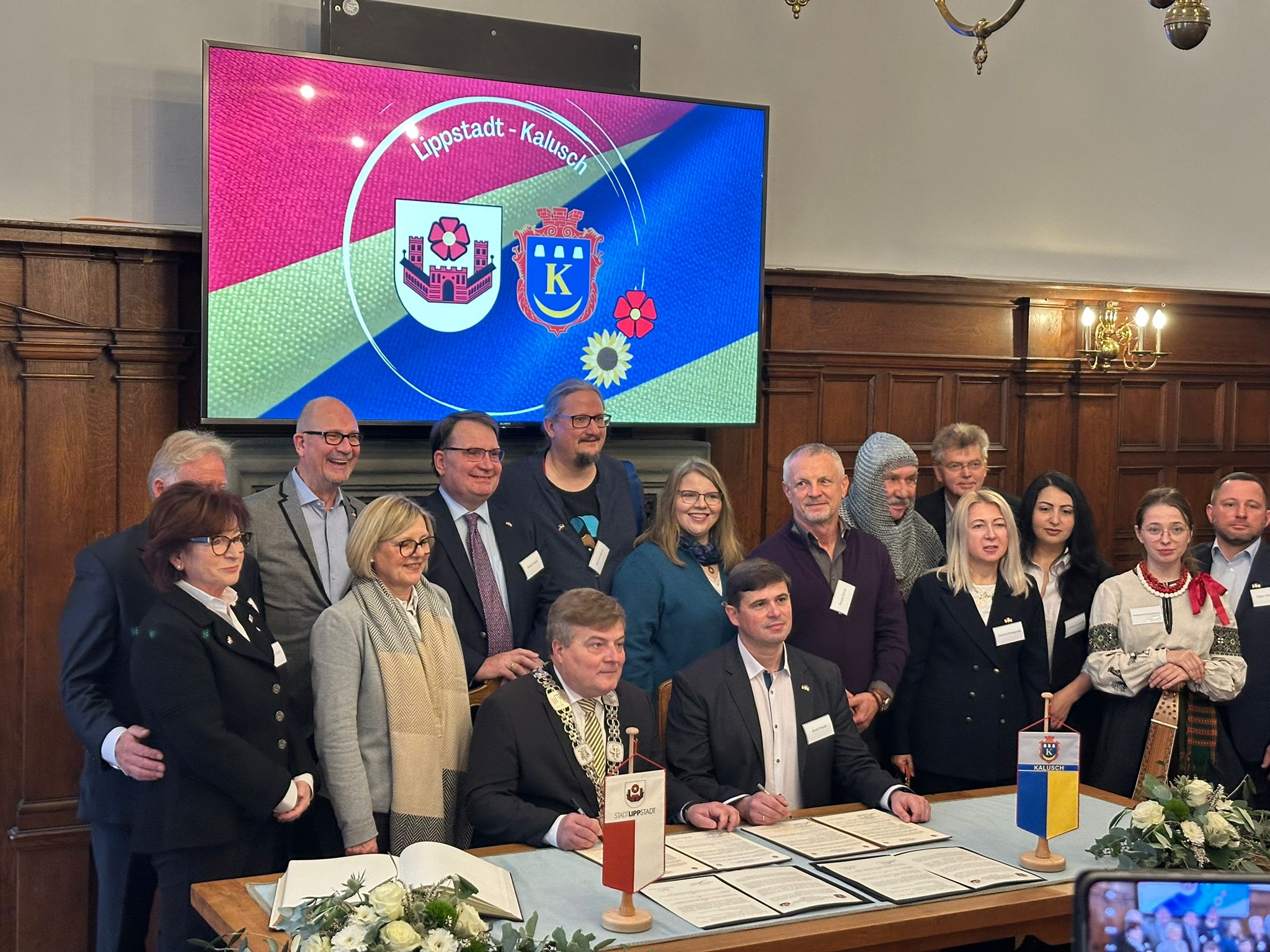 Bürgermeister Arne Moritz empfängt ukrainische Delegation im Rathaus