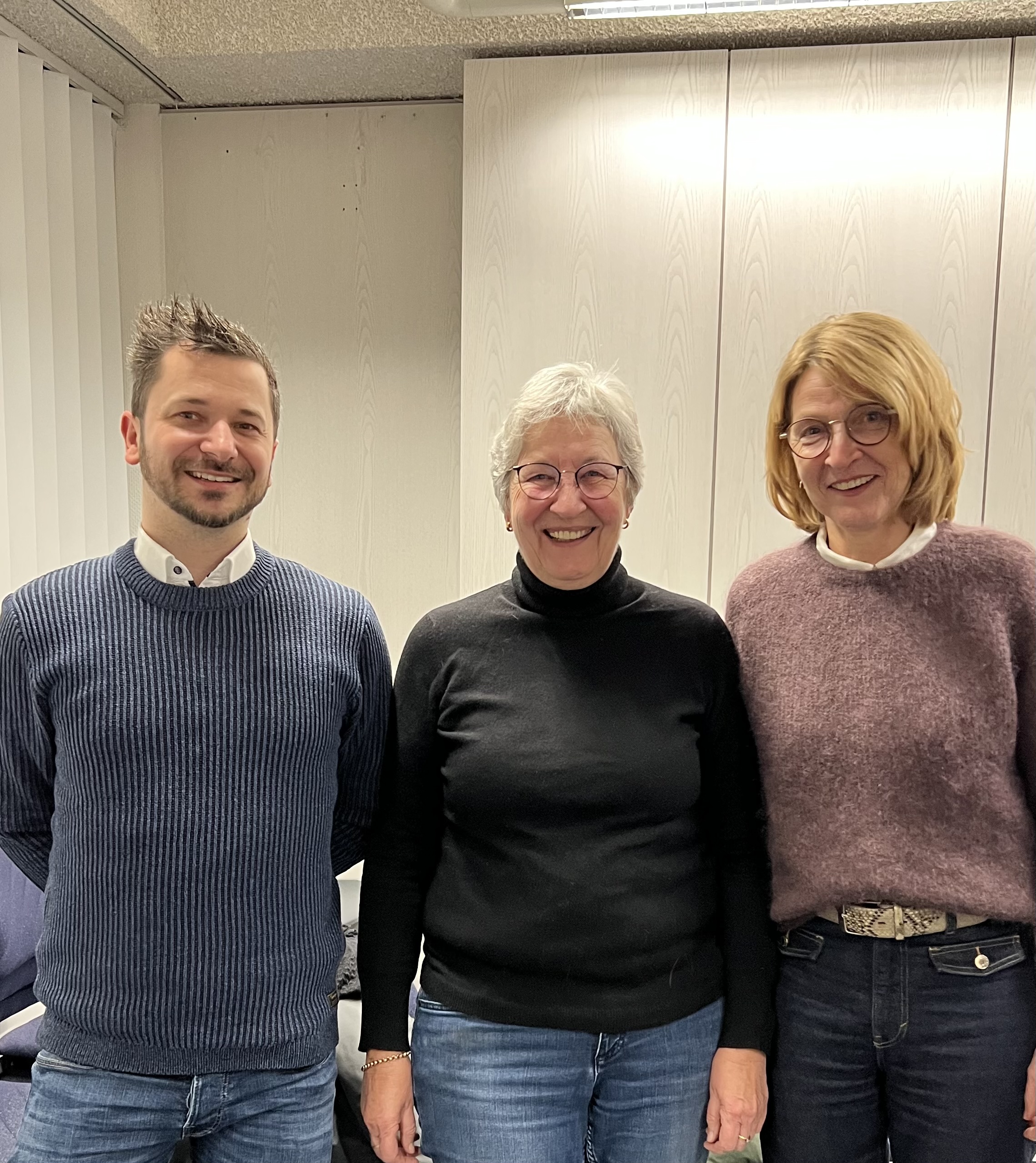 v.l.: Kevin Mitas, Juiane Haseloff von der FDP und Marianne Zassenhaus (CDL)
