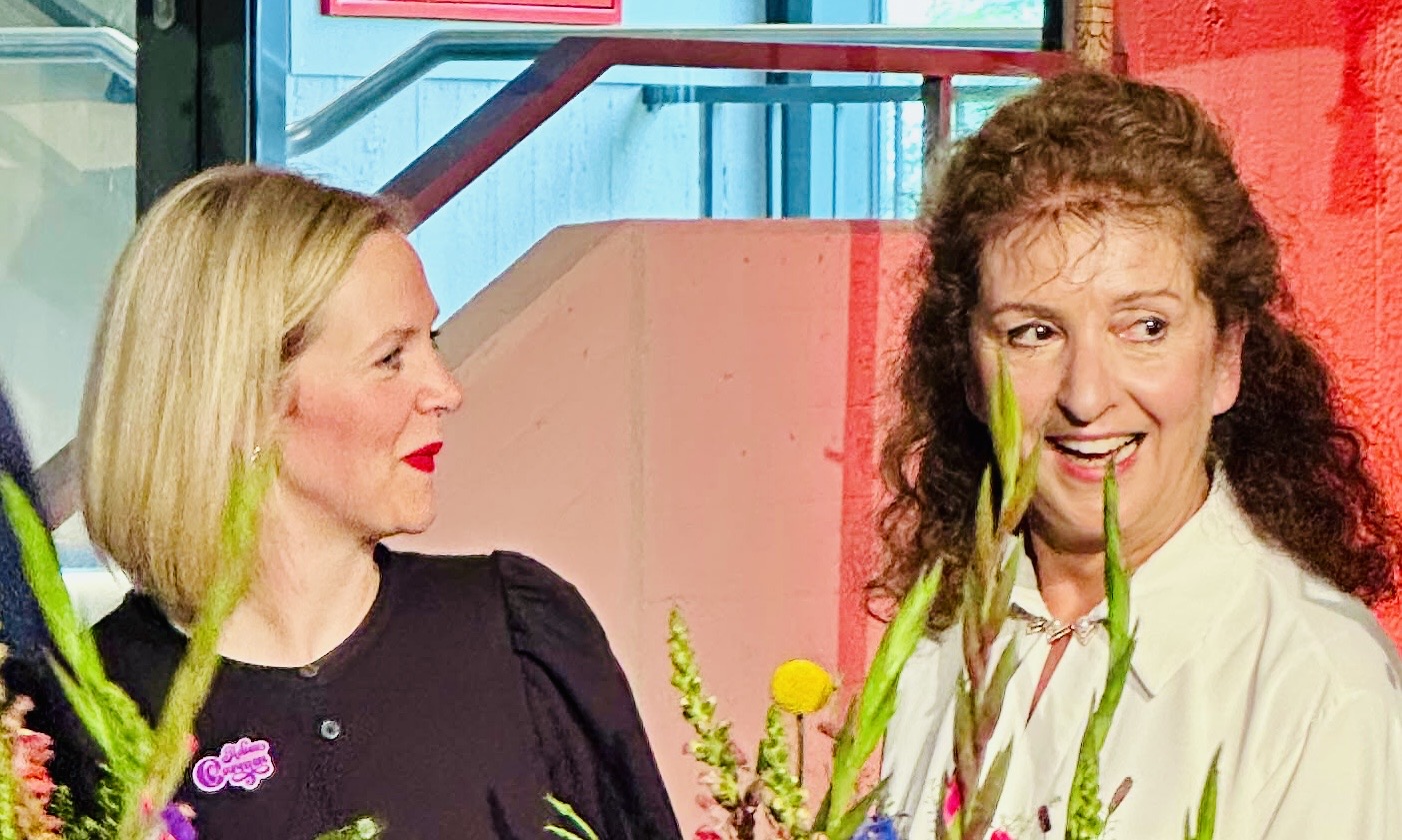 Carmen Harms (r.) und Nachfolgerin Franziska Sommer 