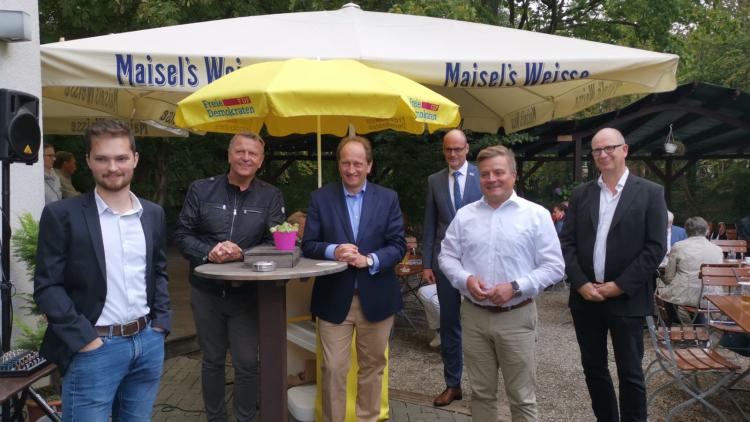 Fabian Griewel, Christof Rasche, Alexander Graf Lambsdorff, Christof Sommer, Arne Moritz und Godehard Pöttker (v.l.).