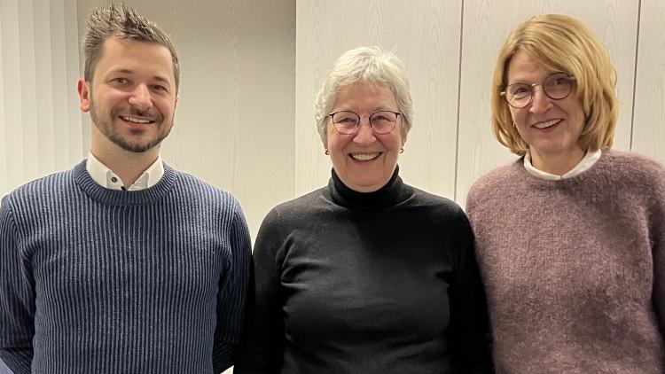 v.l.: Kevin Mitas, Juiane Haseloff von der FDP und Marianne Zassenhaus (CDL)